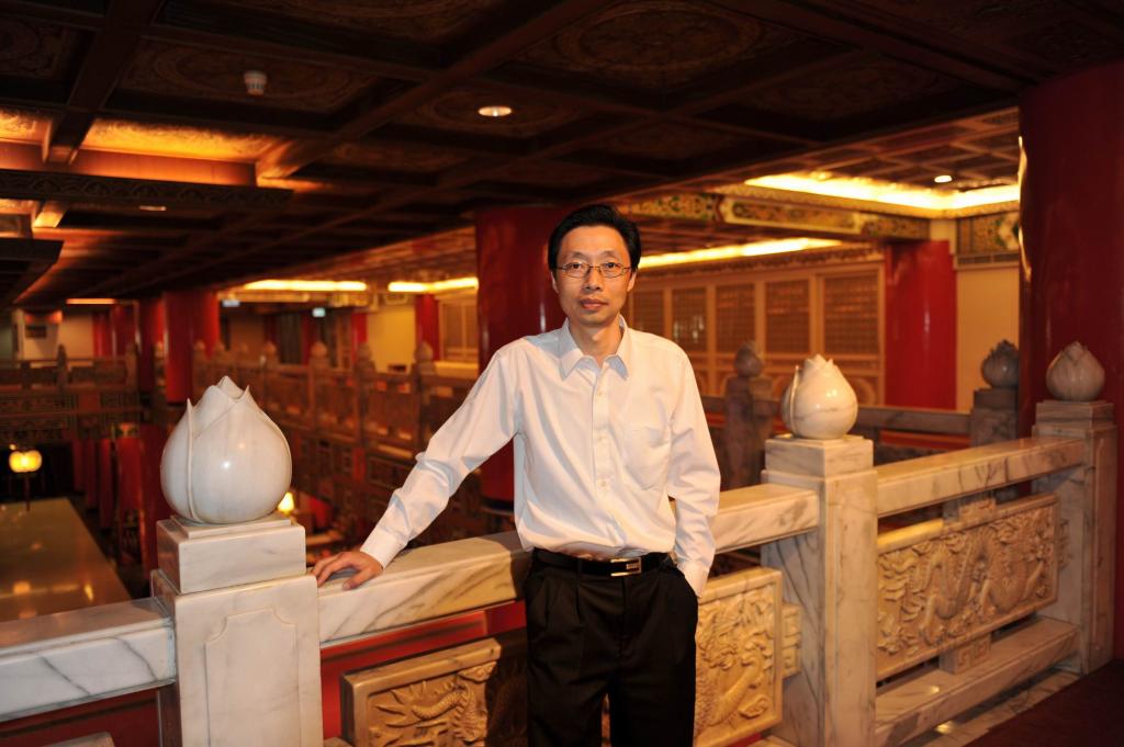 中国人民大学:雷雳